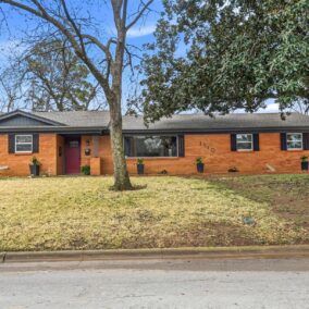 1510 Freeman Court, Arlington, TX  76013