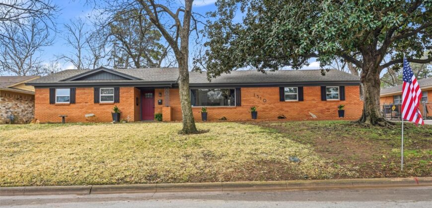 1510 Freeman Court, Arlington, TX  76013