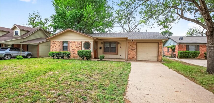 1716 Chip N Dale Drive, Arlington, TX 76012